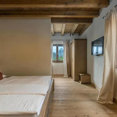 Ferienhaus Leonardo Juršići